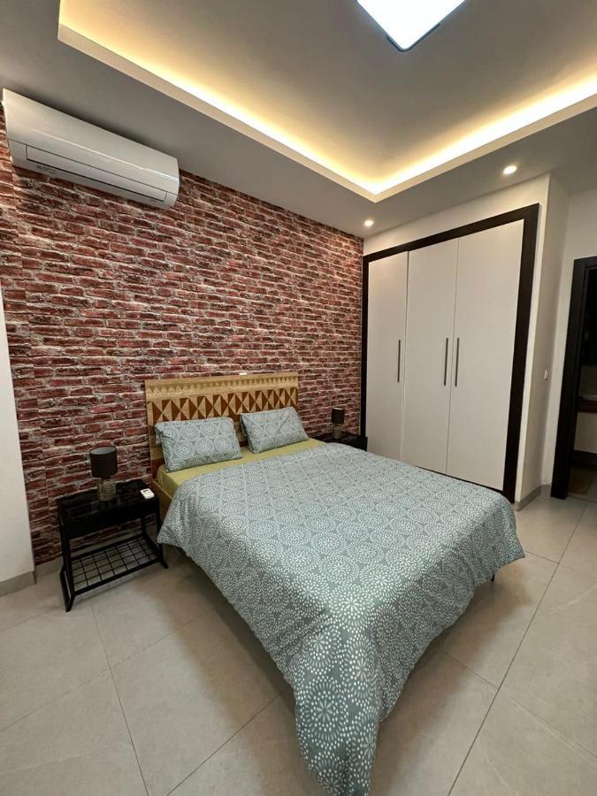 Luxueux Appartements - 2 Pieces Ou 4 Pieces - Quartiers Prises D'Almadies Et Ngor" Дакар Экстерьер фото