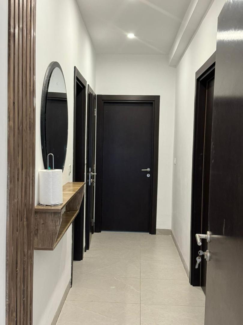 Luxueux Appartements - 2 Pieces Ou 4 Pieces - Quartiers Prises D'Almadies Et Ngor" Дакар Экстерьер фото