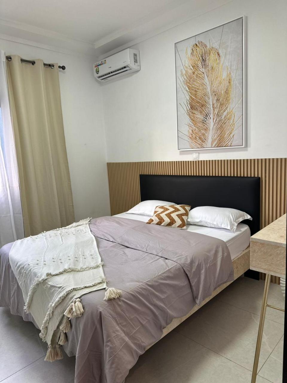 Luxueux Appartements - 2 Pieces Ou 4 Pieces - Quartiers Prises D'Almadies Et Ngor" Дакар Экстерьер фото